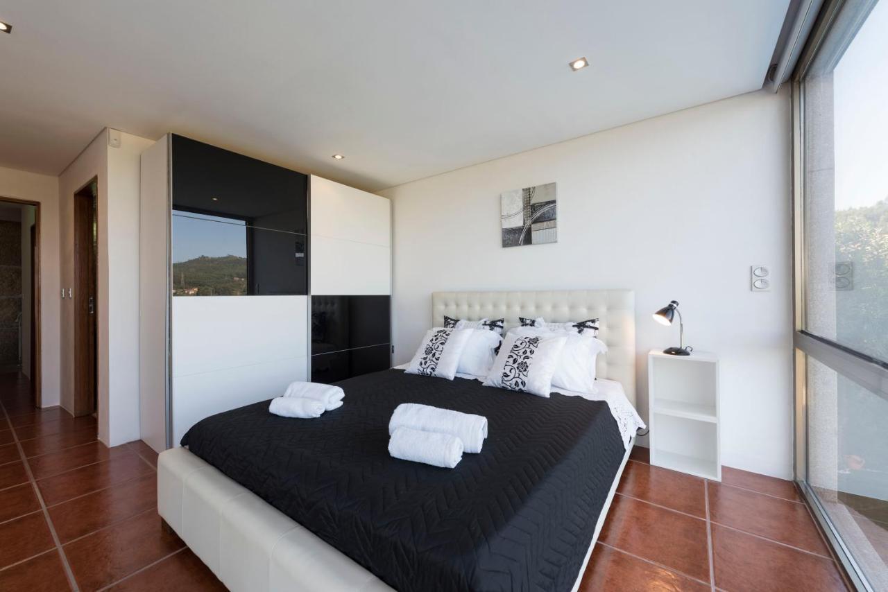 Lovelystay - Casa Guimas เปนาฟิล ภายนอก รูปภาพ